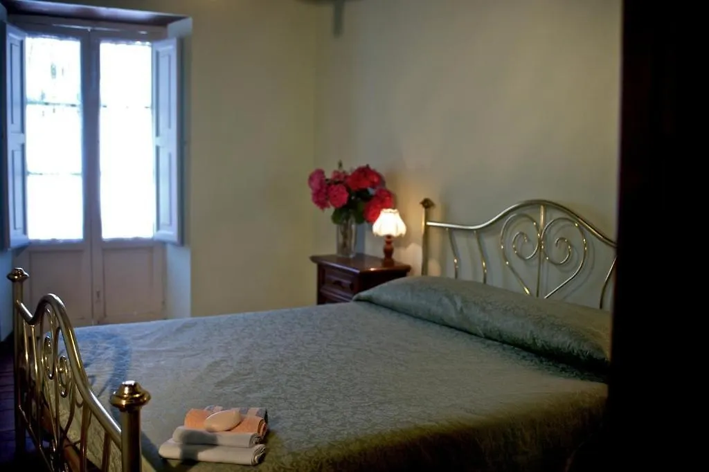 Borgo Isola Santa Konuk evi Kır Evi